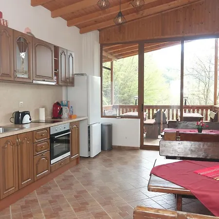 горски кът Devin